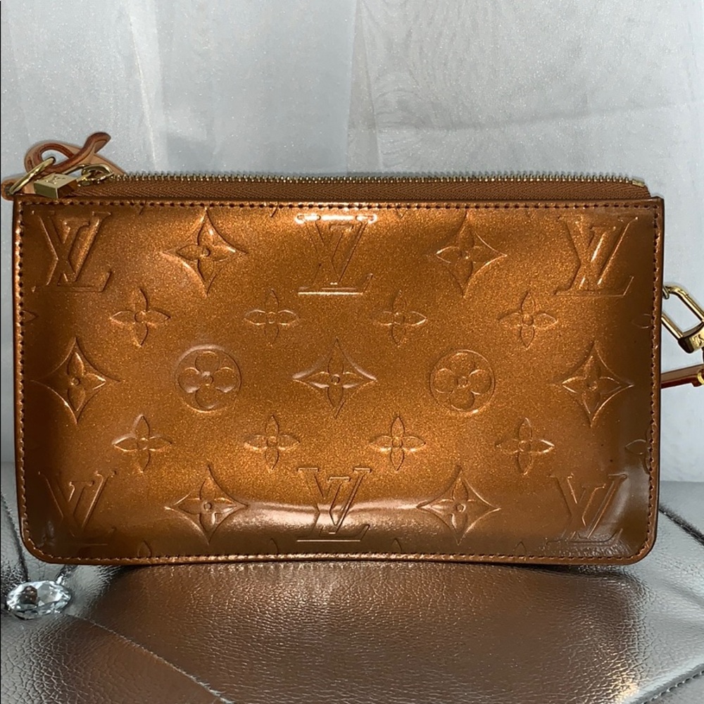 Louis Vuitton Lexington Pochette monogram purse